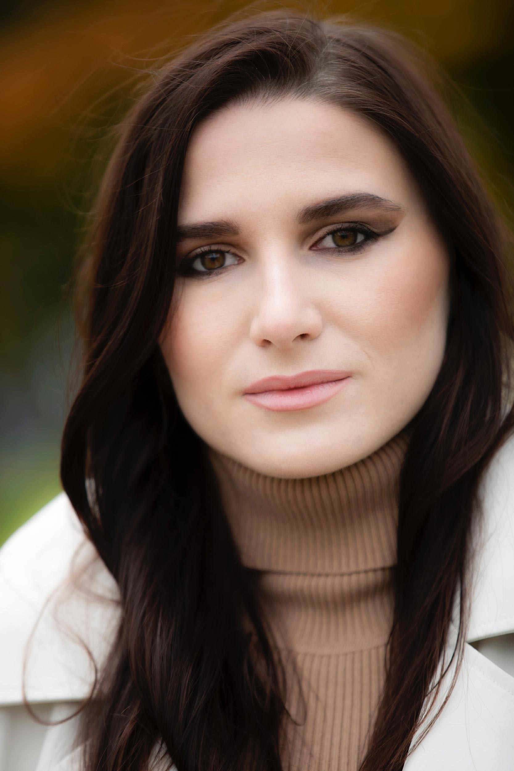 Why should we apply Moisturizers on skin?